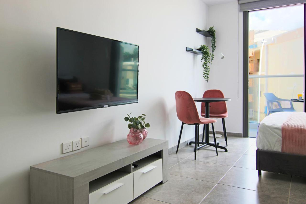 パ フォスPhaedrus Living: Seaside Luxury Flat Athina 115アパートメント エクステリア 写真