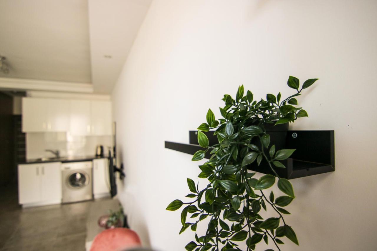 パ フォスPhaedrus Living: Seaside Luxury Flat Athina 115アパートメント エクステリア 写真
