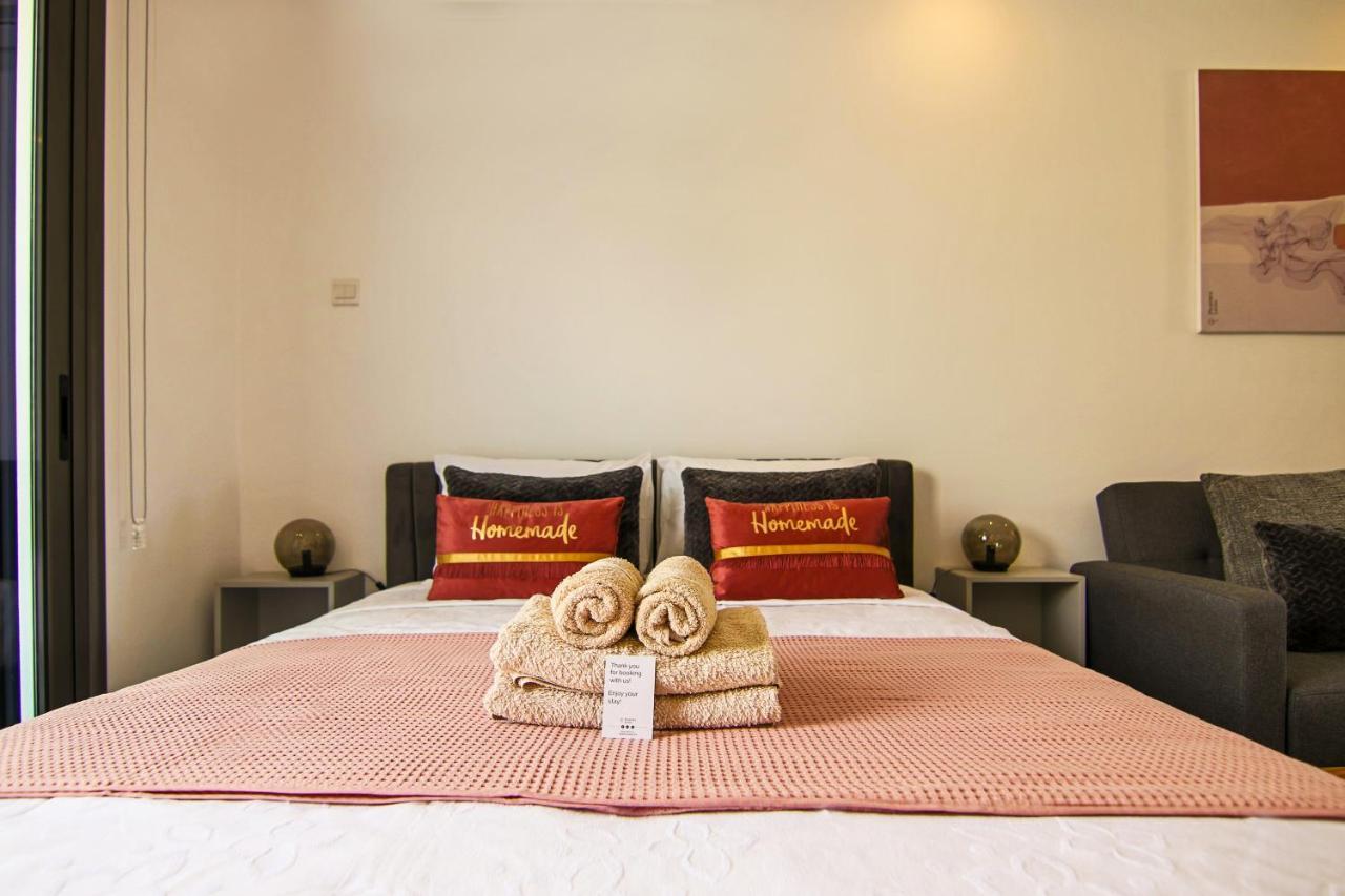 パ フォスPhaedrus Living: Seaside Luxury Flat Athina 115アパートメント エクステリア 写真